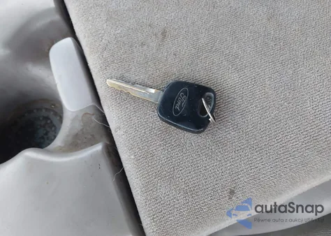 1999 Ford F-150 Lariat/Xl/Xlt from USA, damaged, VIN 1FTRX18L5XNC01686